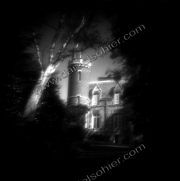 LE CHÂTEAU - JARDIN FAVIER - Cherbourg en Cotentin - Manche - France 1986 - Hasselblad 6x6 argentique Photographie N° JF 02