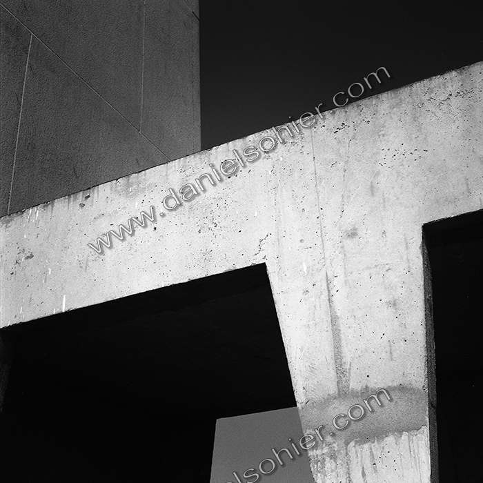 LA BALANCE - Condé Noireau - Calvados - France 1976 - Hasselblad 6x6 argentique Photographie N° LCT 02